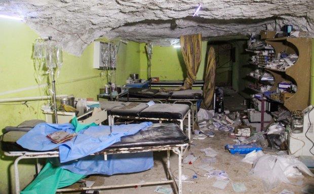 estruction at a hospital room in Khan Sheikhun following the gas attack