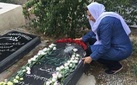 Shahnaz Akmali was arrested in 2016 and spent 24 days in ward 209 of Evin prison in Tehran before being released on a 100 million Toman bail temporarily until her trial