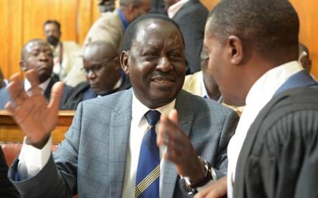  Kenya's opposition presidential candidate Raila Odinga (centre) reacts on 1 September 2017