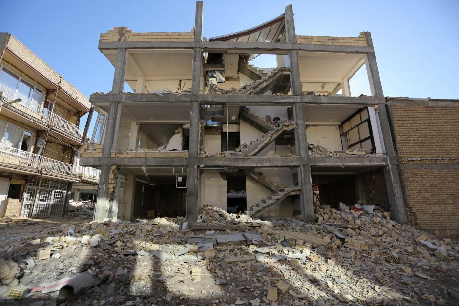 A damaged building is seen following an earthquake in Sarpol-e Zahab county in Kermanshah, Iran November 13, 2017