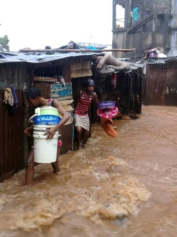 At least 300 people have been killed in the flooding and mudslides in Sierra Leone's capital Freetown 