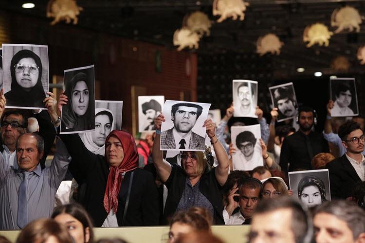 Justice for Victims of Iran's 1988 Massacre Demanded At 'Free Iran' Rally