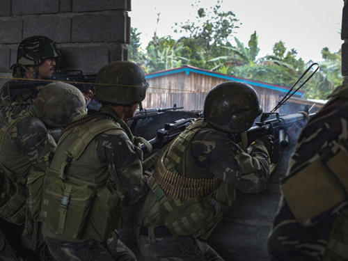 Philippine Soldiers and Marines clearing the streets of Marawi city of ISIS-linked militants from