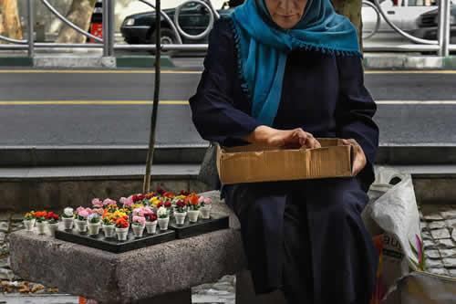 25% of young people and 42% of women are unemployed in Iran