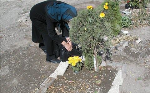 Amnesty International is calling on people to join the campaign by promoting the hashtag #MassGraves88 on social media.