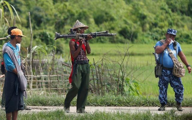 the Myanmar army around the site in the immediate period preceding the blasts which occurred around 2:25 p.m.