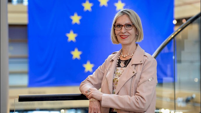 MEP President Beatriz Becerra Basterra announced her support for the Iranian opposition conference