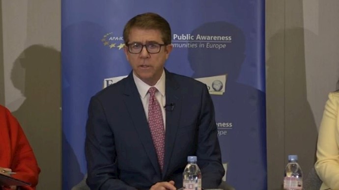 Ambassador Lincoln Bloomfield