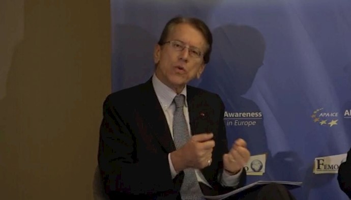 Former Italian foreign minister Julio Terzi