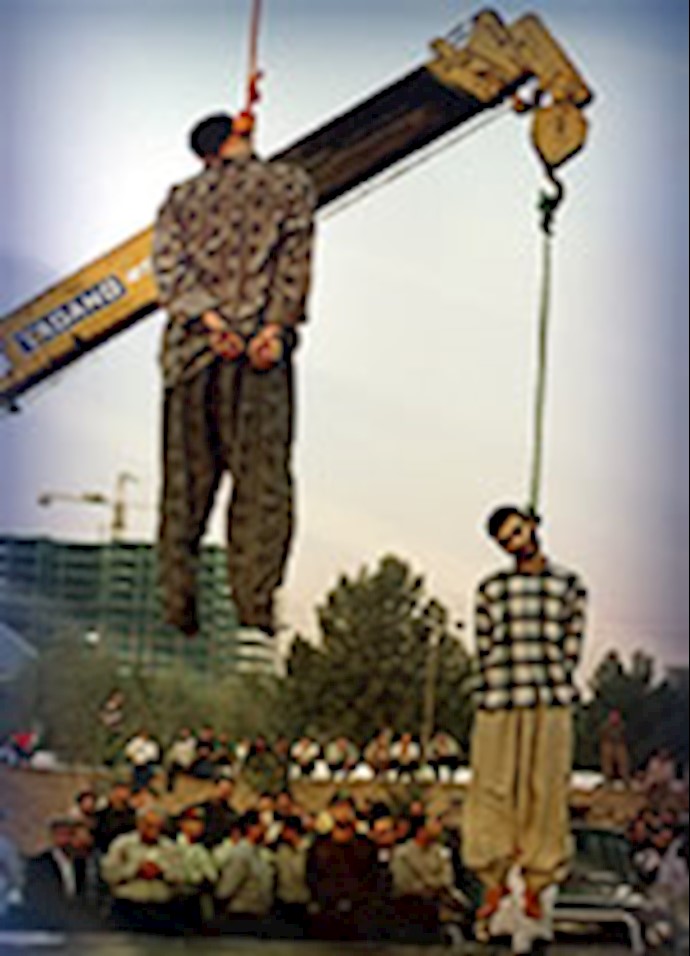 3 people hanged in Shiraz by mullahs’ regime