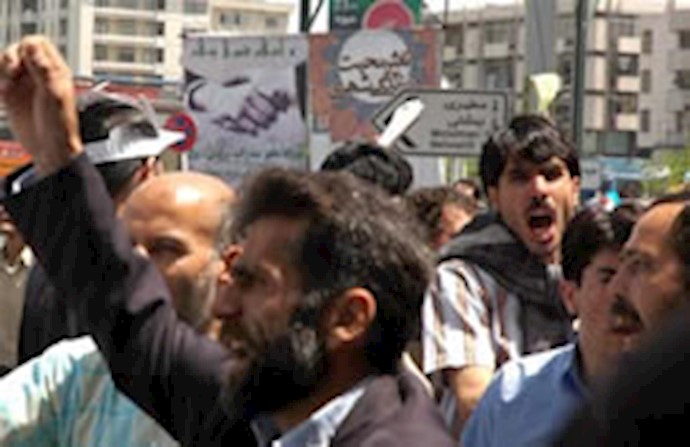 Striking Workers Demonstrated in Iran’s Southern City
