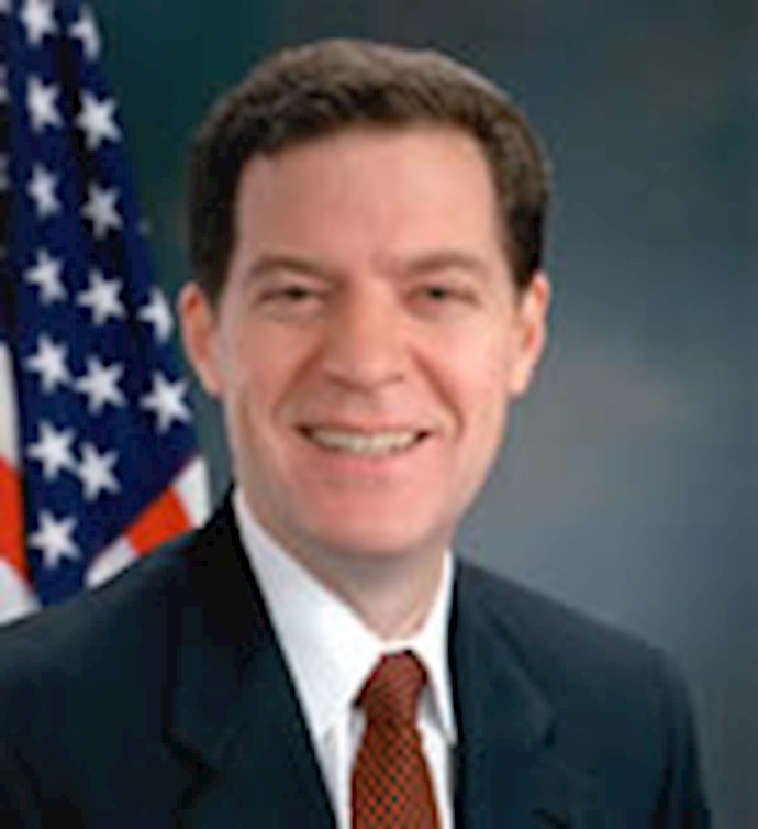 U.S. Senator Calls for Stronger Action against Iranian Regime