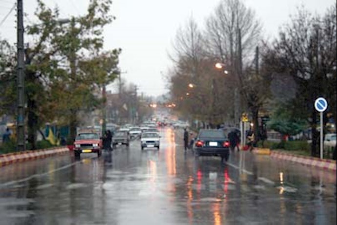 300 Taxi Drivers Protested In Ilam against Fuel Rationing Reduction