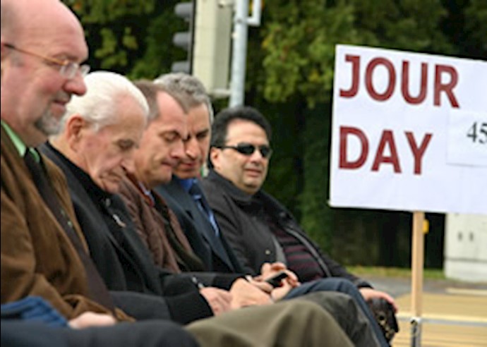 Geneva Sit-in- Day 45<br>
Personalities from Italy, Netherlands and the U.S. join the rally to express their support