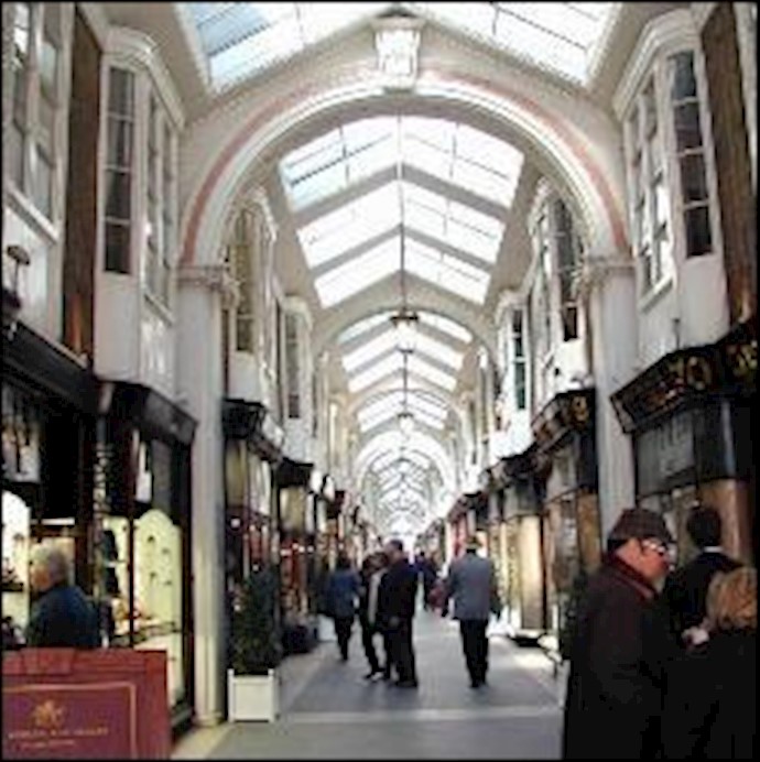 Jewelers on strike in Isfahan