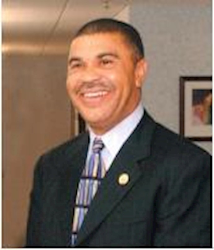  'Lacy Clay'