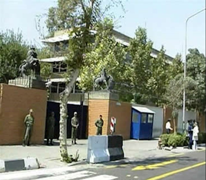 UK envoy to Iran summoned over atom remarks