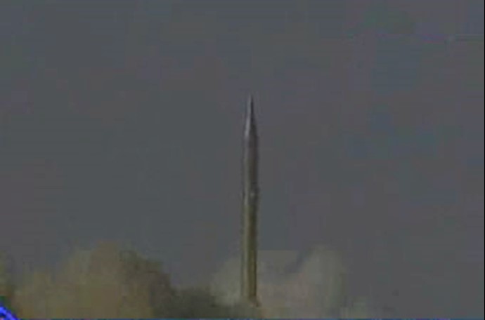Iran test-fires new missile: media Iran test-fires new missile: media