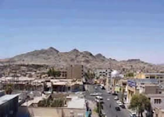 3,000 students stage sit-in to protest suppression in their university in southeastern Iran 3,000 students stage sit-in to protest suppression in their university in southeastern Iran