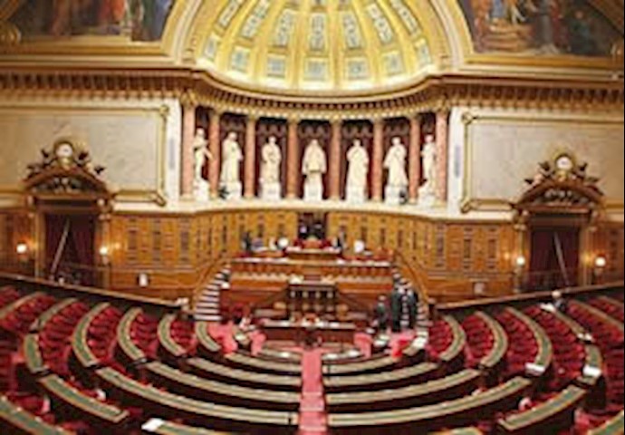 100 French Senators declared their support of the ‘Third Option’ for democratic change in Iran