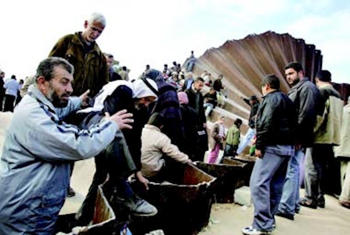 Arab influential daily: Iran and Syria Conspire against Egypt