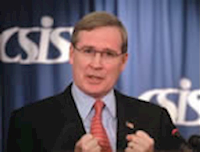 Hadley: Hezbollah unable to stir up Lebanon without being supported by Iran and Syria