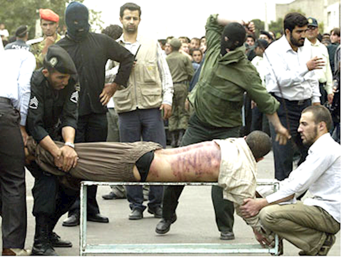 Six prisoners lashed in public in Sabzevar