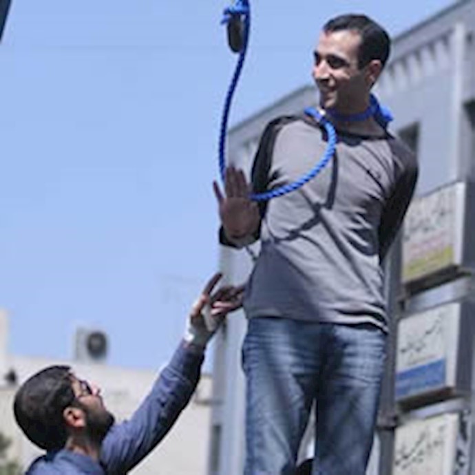 Iranians demonstrate in Toronto against execution of 29 in Iran