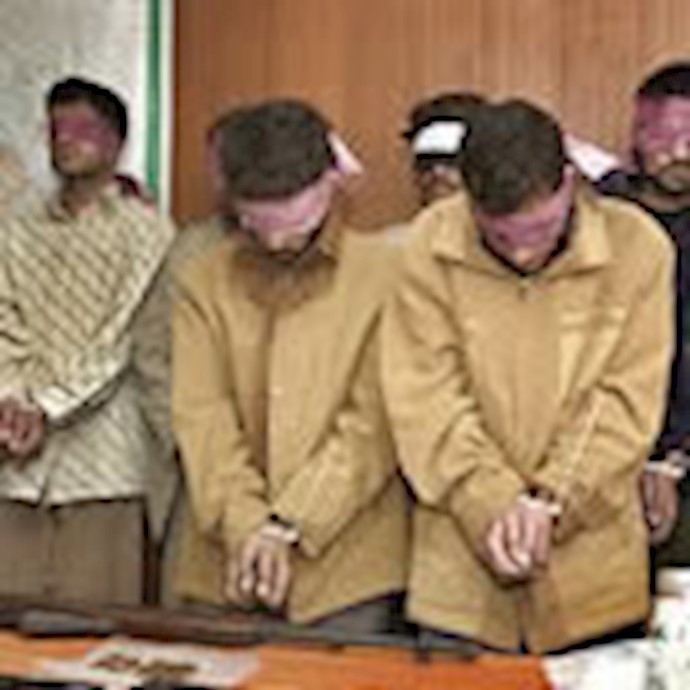 35 militias arrested when crossing river
