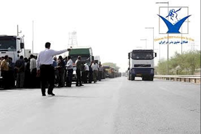 1700 drivers staged strike in Ahwaz asking for lifting syndicate ban