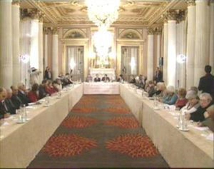 French officials condemn PMOI relocation