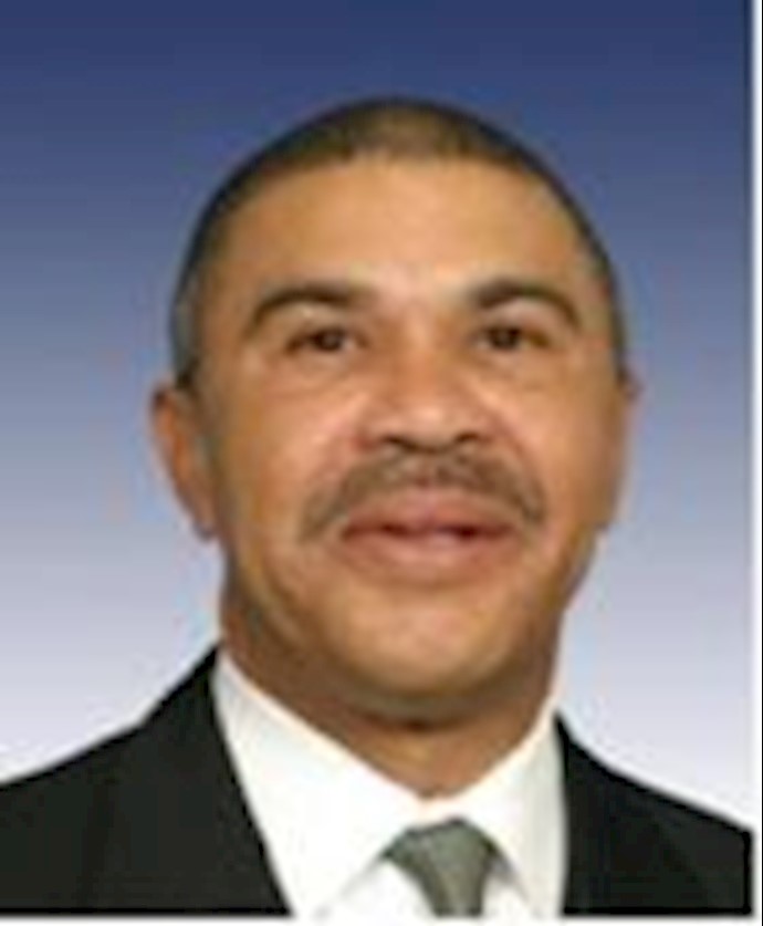 US Congressman Lacy Clay draws attention to Camp Ashraf residents