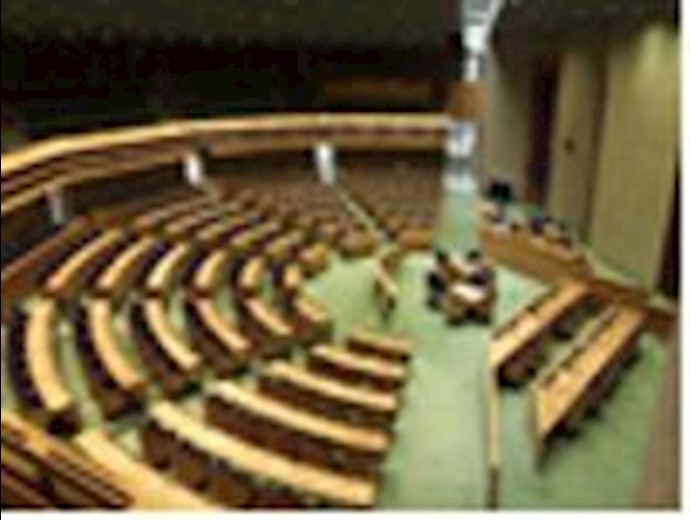 The Dutch Parliament has passed a resolution calling to ban the sale of internet filters to Iran