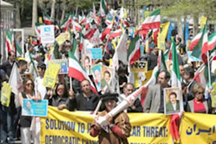 Hundreds gather in Dallas to protest Iran election