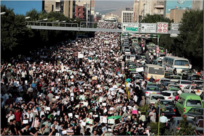 Mullahs’ parliament deputies demand answers about PMOI role in protests