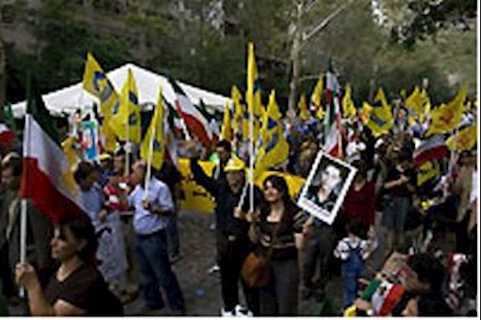 7000 rally against Ahmadinejad in New York