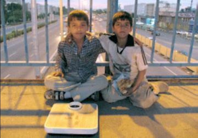 Iran: 1.4 million working kids and 300,000 out of schools