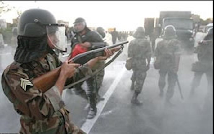 Iranian regime State Security Forces open fire on protesters, wounding 1