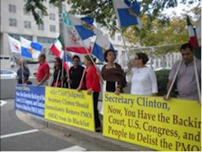 Families of Ashraf residents’ protest outside the White House continues