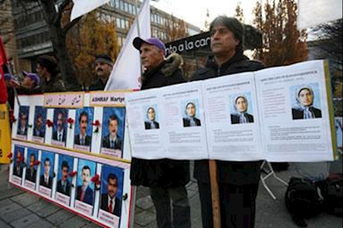 Campaign in defense of Ashraf, PMOI supporters demonstration in Toronto