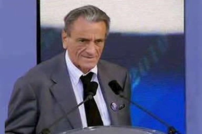 French town officials call for end of restrictions on Camp Ashraf