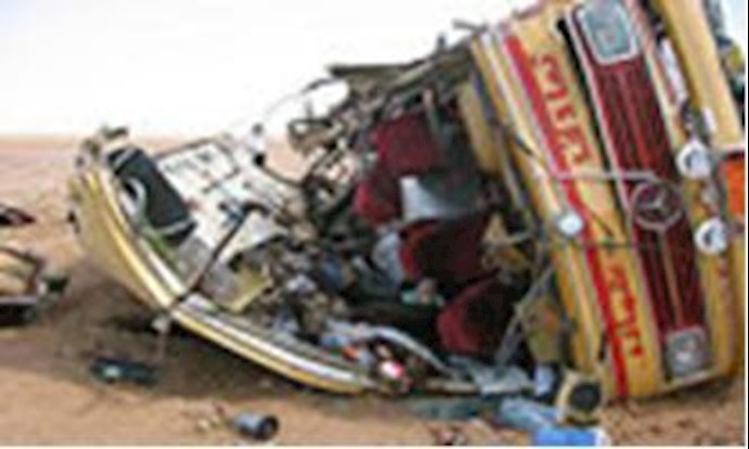 Iraq bus crash kills 14 Iranian pilgrims Iraq bus crash kills 14 Iranian pilgrims