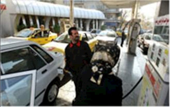 Angry drivers protest subsidy cut in Tehran Angry drivers protest subsidy cut in Tehran