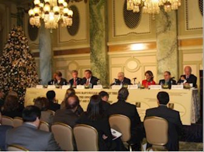 Former homeland officials: De-list Iranian opposition group Former homeland officials: De-list Iranian opposition group
