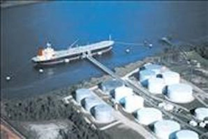 Iran Adds Four More Supertankers to Crude Oil Storage