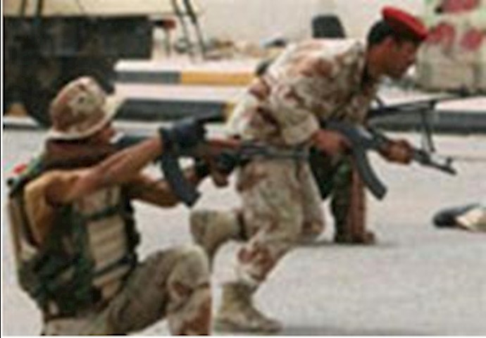 Iraqi and Iranian soldiers trade fire on border