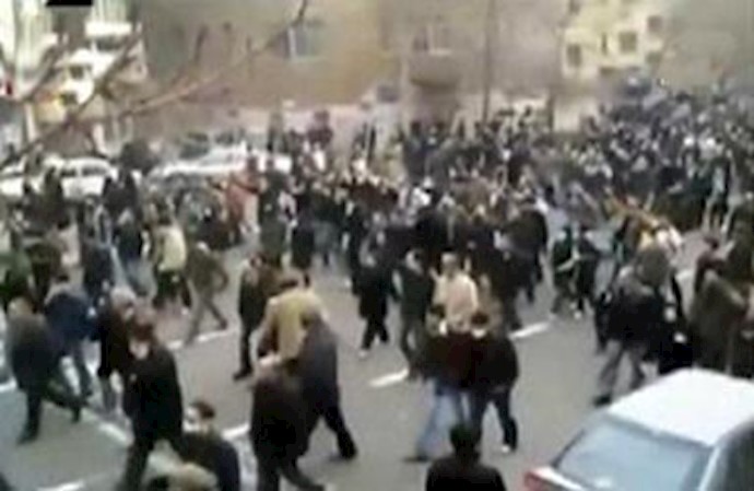 IRAN: Videos of weekend clashes over labor issues show Opposition vitality