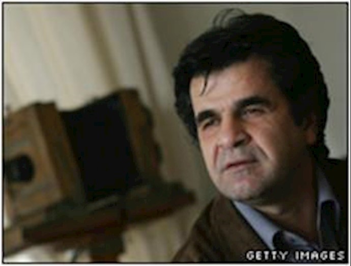 Report: Jailed Iranian filmmaker on hunger strike