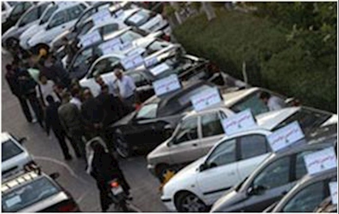 Iran police crackdown ’targets foreign cars’
