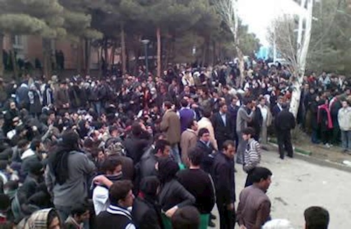 Iranian students receive sentences and face suppression for political activities against the regime